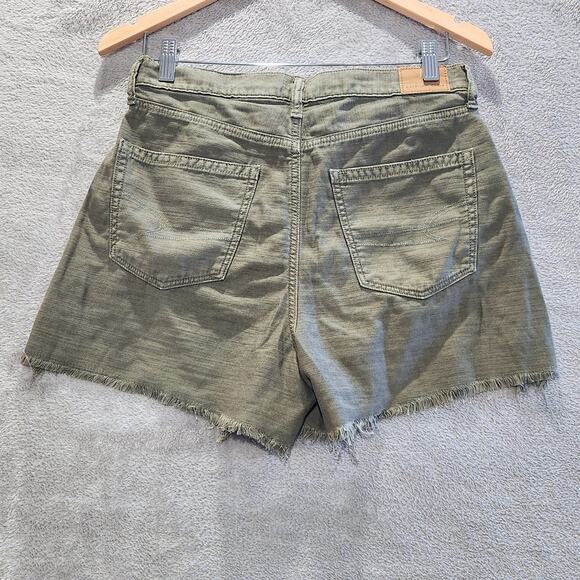 American Eagle Olive Green Distressed Cut Off Highest Rise Mom Short Size 6 - Picture 2 of 12